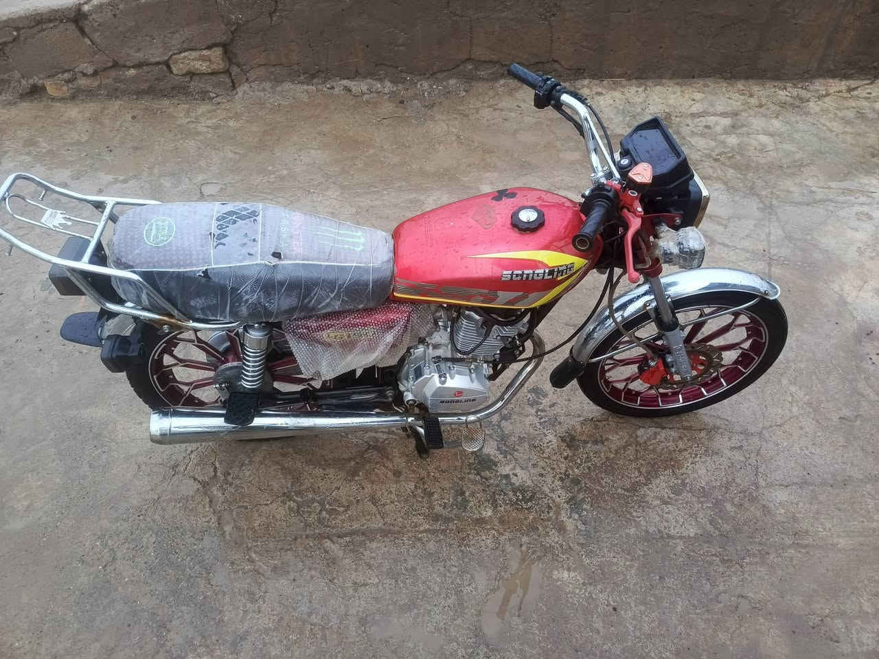 سلام عليكم
دراجه سيفان م 2024 ويل عنكبوت كامله دشبول سلف لايتات ماكو اي نقص مثل ماموضح بل صوره تمامن سعر 600 الف. مكاني ديالى بعقوبه رقم ***********
