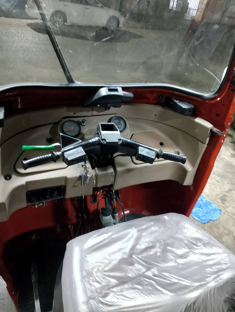 تيك توك للبيع موديل 2017 تشادر جديد فديتها صار لي شهرين بالشعب السعر 4250 وبيها مجال اللي يحب يتصل على هذا الرقم *********** تيك توك خير من الله
