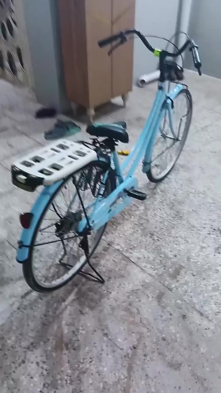 سلام عليكم الباسكل للبيع او مراوس حسب القناعه مديل 22 نزلته بيدي من الخان سعر 125 وبي مجال مكاني نجف الاشرف شارع المجمعات انته تجي اني مااجيي الاستفسار بالواتساب ***********
