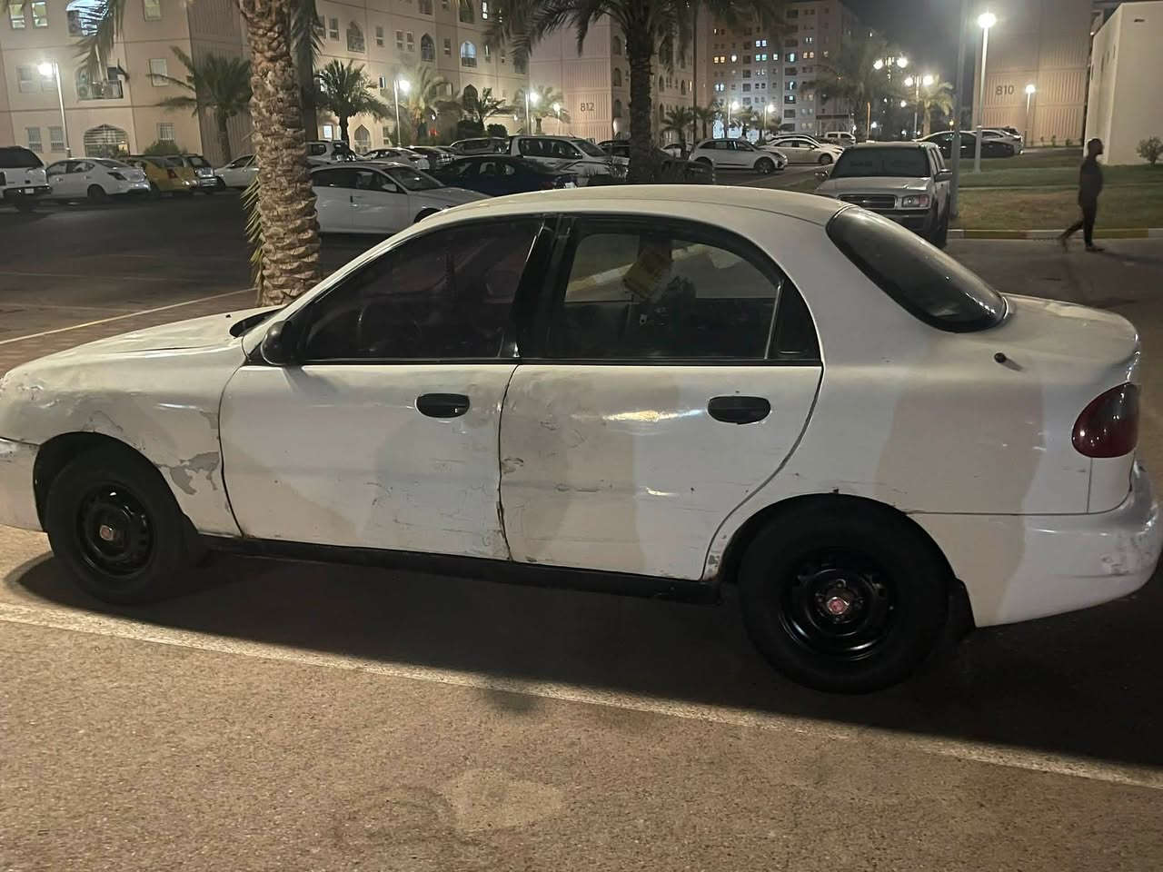 السلام عليكم
دايو لانوس موديل 2000 للبيع رقم نجف جديد انگليزي بأسمي وهزة وسنوية جديدة 2031 مكينة وگير مكفولات مكينة 1600مفتوح تخم تاير والكهربائيات شغاله. سنتر لوك مكاني بغداد مجمع بسماية السكني
السعر 25 وبيها مجال
***********
***********
