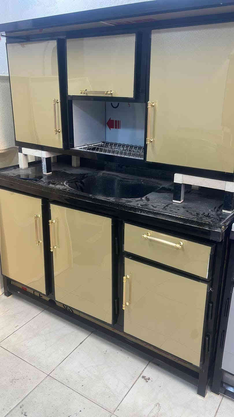 معرض ومعمل ام البنين  لعمل كافيه أنواع الامنيوم جميع أنواع المديلات المبطن درجه أولى ***********3
