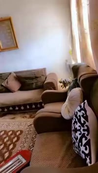 بيت مساحته ٦٥ متر موقعه بغداد الكرخ فلكه شهداء بيت مرتب ونضيف وخدماته ...