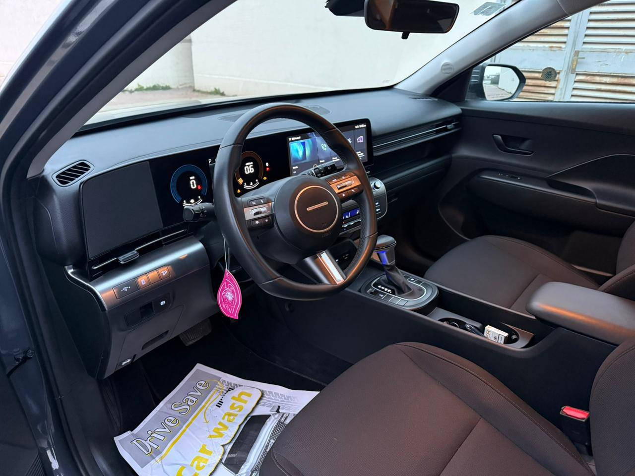 سلام عليكم كونا ٢٥ ماشيه ٨٠٠٠ فقط دخول جديد فول مواصفات عدا السلايد  حادث بسيط جدا موجوده بالصور فقط جاملغ وراجع بارد تبديل دعاميه نفس الون ولايت سياره جديده بمعنى الكلمه زيرو منفيست باسمي تحويل مباشر سياره بدون صبغ فقط تكحيل كارت  بجم كبس تبريد لون مميز  موصفات هوايه بيها  تجي تشوفها مكان حي العدل بغداد.  الاتصال فقط بالرقم واتساب. ***********. ماجاوب خاص فقط واتساب او اتصال. بغداد, العراق
