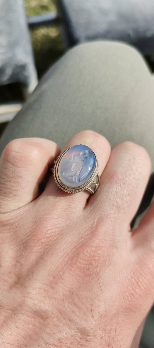 تخفيضات
عقيق يماني أبيض منحوت صورة الإمام قطعه تحفة التحف فضة ٩٢٥ شرط مشروط درجة أولى جمال رباني السعر سوينا مع توصيل ب٣٥ ألف قفل 🔐فقط بيع بدون عملة وسعر ثابت للطلب خاص


**إذا كنت صاحب هذا الإعلان وتريد حذفه لأي سبب، رجاءا أرسل رسالة إلى الدعم الفني**