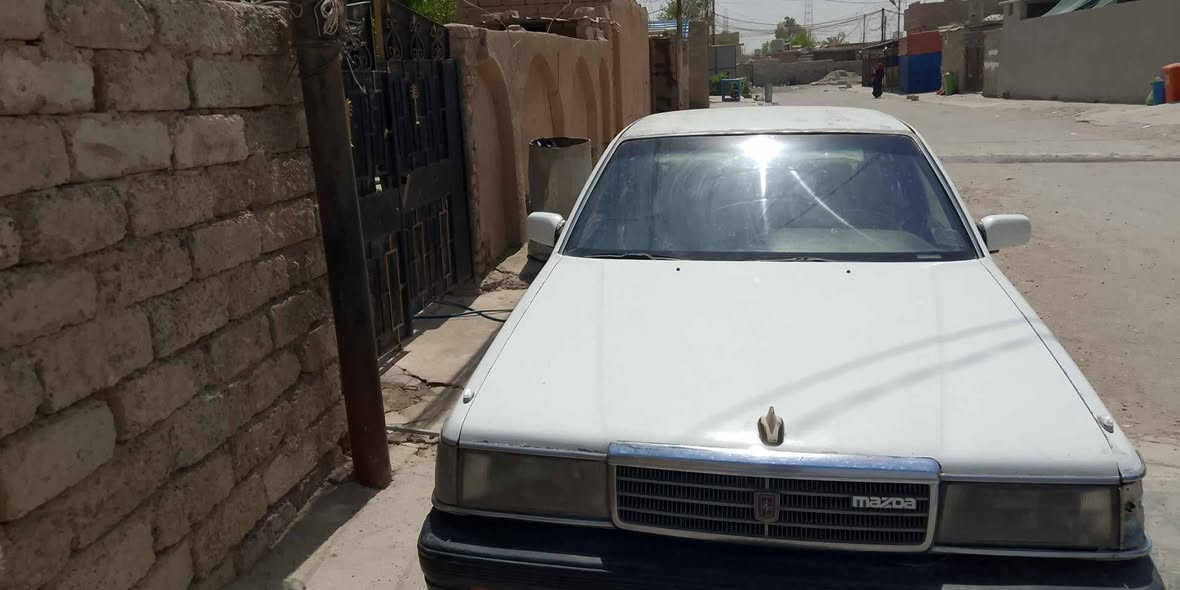 السلام عليكم ورحمه الله وبركاته اخوتي مو الواحد امسح المنشور أو اني جايك ويجذب عل عالم تره هذه حلال الناس 
مازدا للبيع او مراوس حسب القناعه محرك وكير شرط رقم كركوك سنويه ساقطه مكان السياره تكريت 
***********
