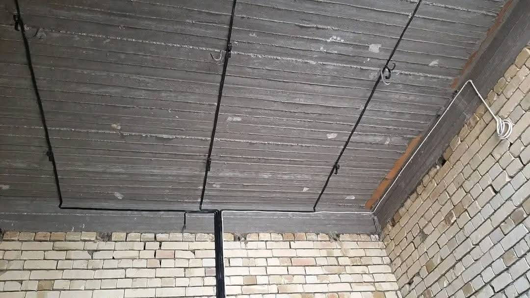 سلام عليكم شباب اخوكم من بغداد كهربائي عام سيطرة ونظم ومخططات شغل بيوت عمارات صيانة موقعية وانسب الاسعار يحتاج كهربائي هذا رقمي يكدر يتصل وات ساب او تصال واني حاظر 077270428 ابو عسل العمل الشعبي شارع سبعاوي
