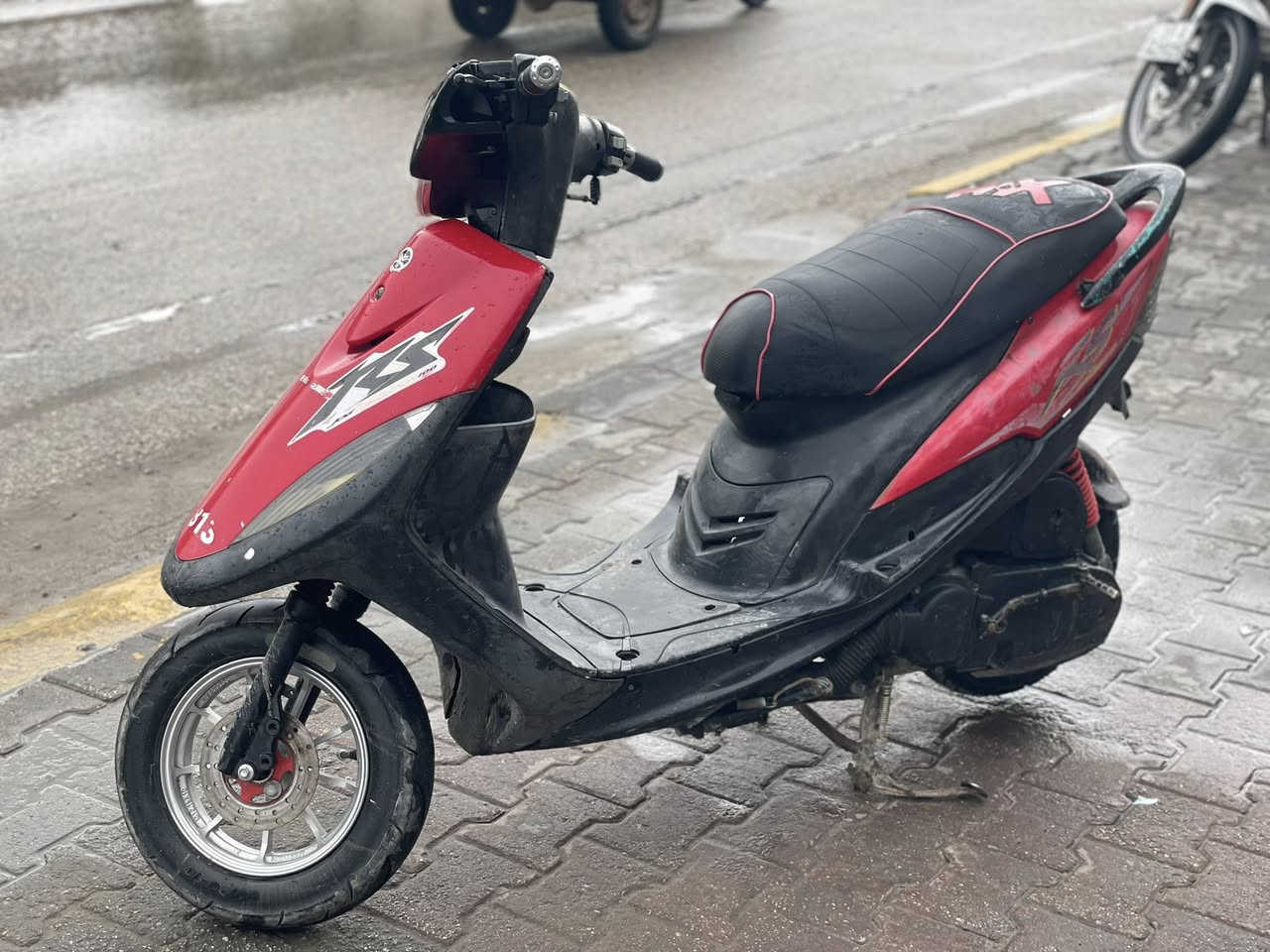 ماكس عدلة بلادية ما مفتوحة مختمة نقصه فقط راجز سلف وبريك امامي سعرة 700 مكاني كربلاء ***********
