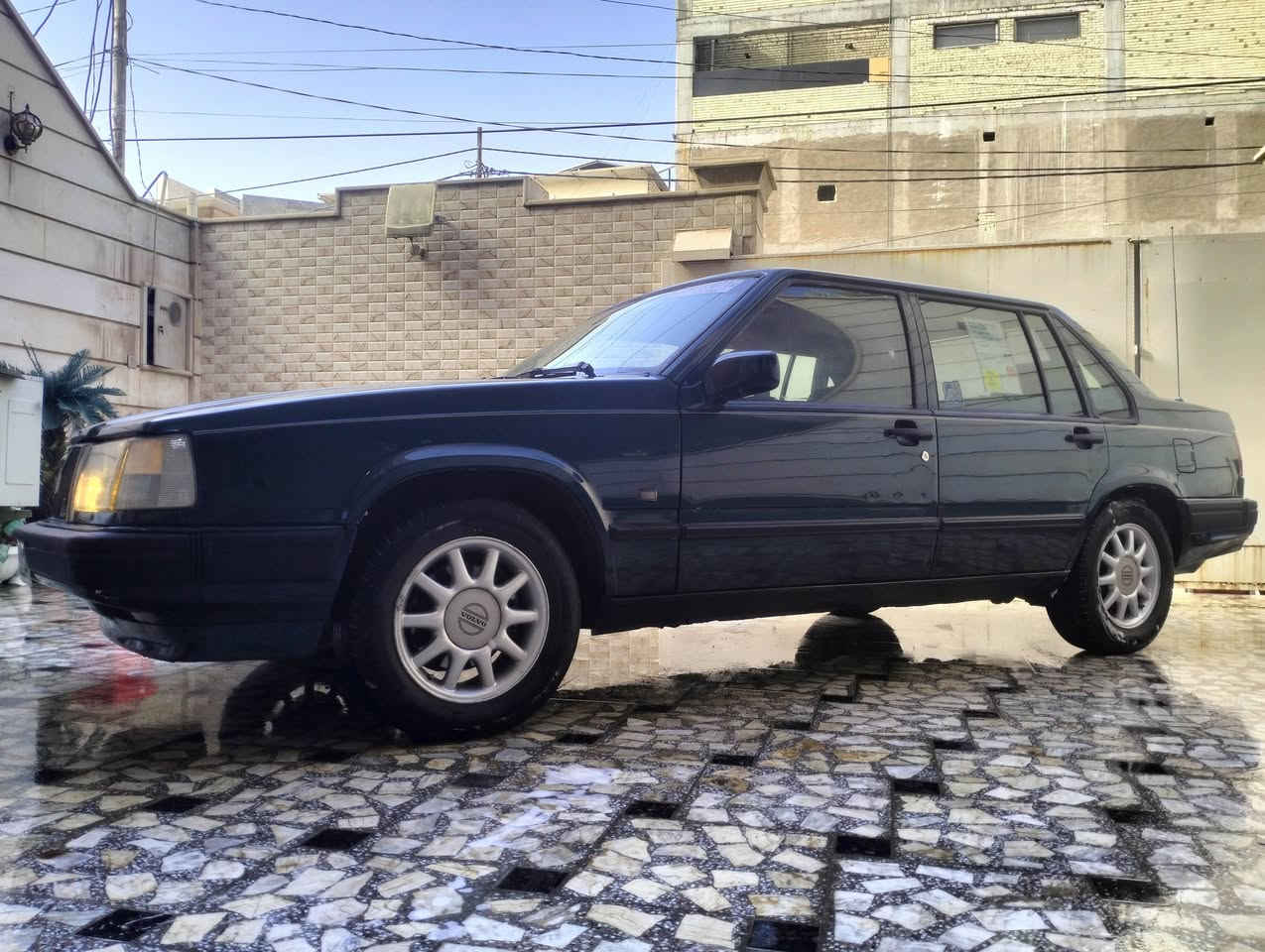 فولفو 940 مديل 1992  زيتوني هزه جديده  جاهزه غرفه جديده  كير ومكينه وحداديه كهربائيات  تبريد ثلج سياره مابيه نقص تخم تاير ويل 96
مكاني نجف 
رقمي ***********
