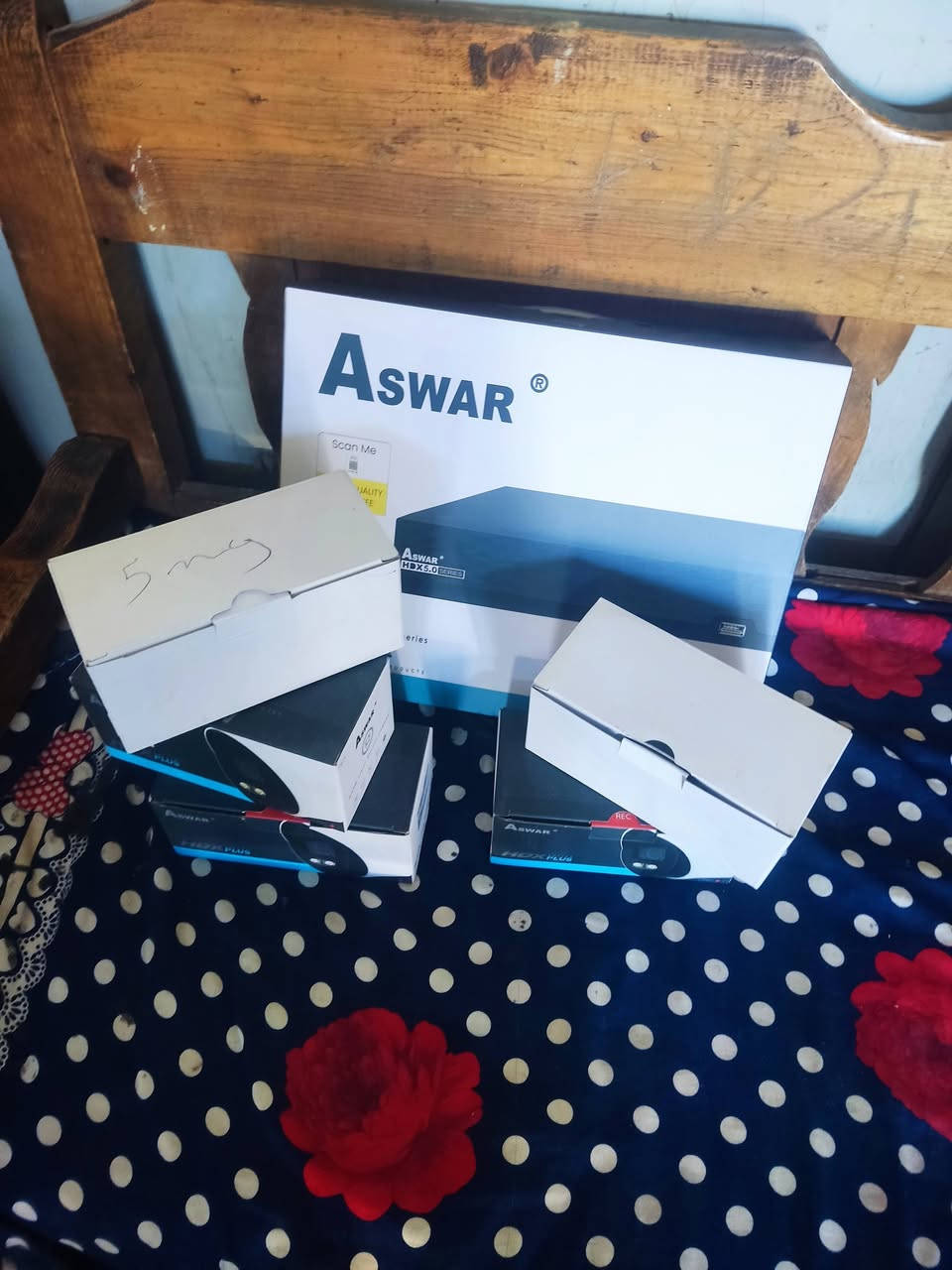 في ديالى ــــــــ الحويش
تم ربط كامرات من ماركة  Aswar بدقة 5 maka pksl
عدد 5 Full Color  مع خاصيه الذكاء الاصطناعي 
مع اضافه ubs نوع Risenk 
مع اضافة بوكس لكل كاميرا لحمايه الكاميرا من العبث والظروف الجويه 
مع اتقان في العمل والترتيب 
مستعدون
لصيانه ـ تجهيز ـ نصب 
يوجد كافه ماركات الكامرات 
للاستفسار الاتصال على الرقم 
*********** م علي
محافظه ديالى
