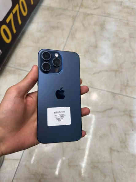 Iphone 15 pro max
512 GB - 1 SIM 
Battery 91 
موبایلەکە زۆر خاوێنەو بێ کێشەیە تەنها کارتۆنی لەگەل نیە ساعری 256gb 
830$🔓
*********** السليمانية
