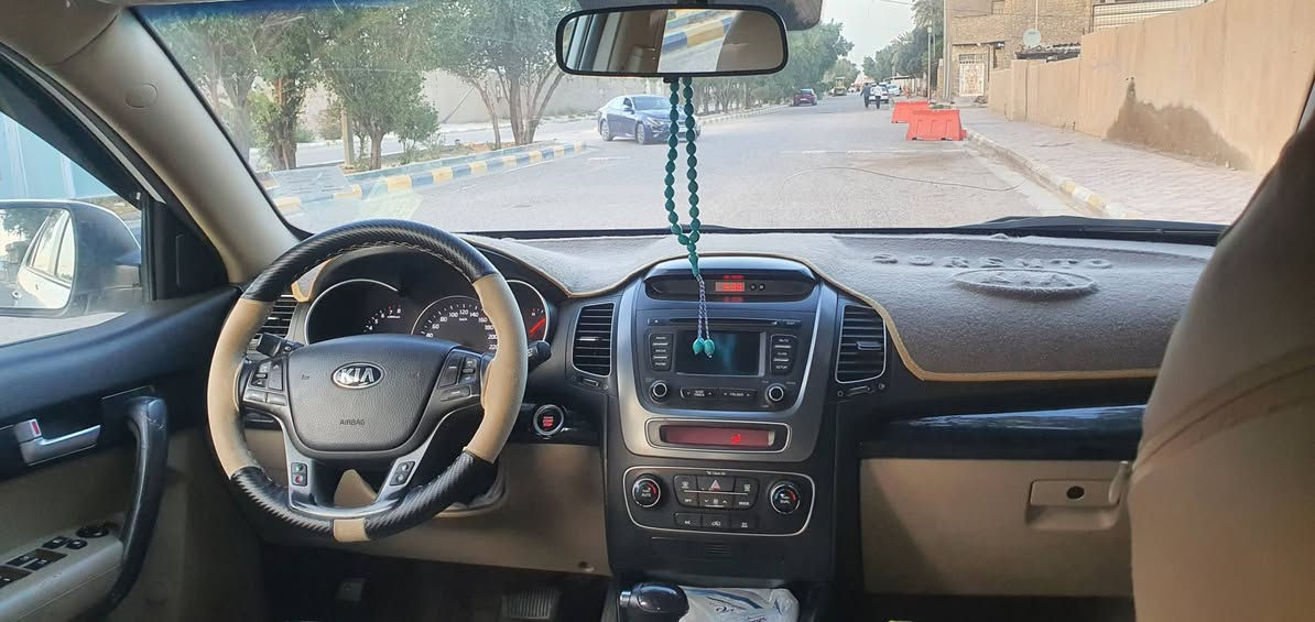 السلام عليكم 
سورنتو 2014 للبيع 
رقم واسط تحويل مباشر 
بصمة حساس كامره
علامة ترحيب 
لد أمامي خلفي
٧ راكب بلاد 
٣ قطع تبريد 
 AWD خليجي 
كشن كهرباء 
السونار مرفق مكفول محرك فقط مفتوح
 السياره جاهزه 
 السعر 168$
  
*********** دهل اوران, واسط
