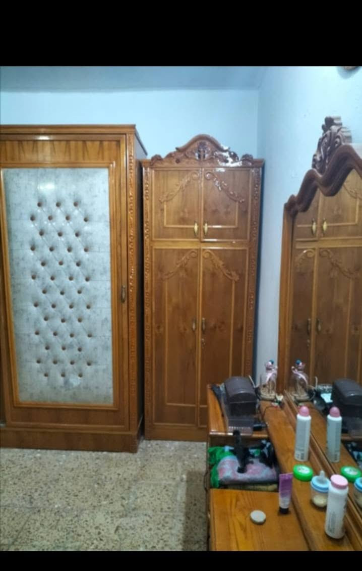 اغرفه نوم للبيع   شرط النضافه


**إذا كنت صاحب هذا الإعلان وتريد حذفه لأي سبب، رجاءا أرسل رسالة إلى الدعم الفني**