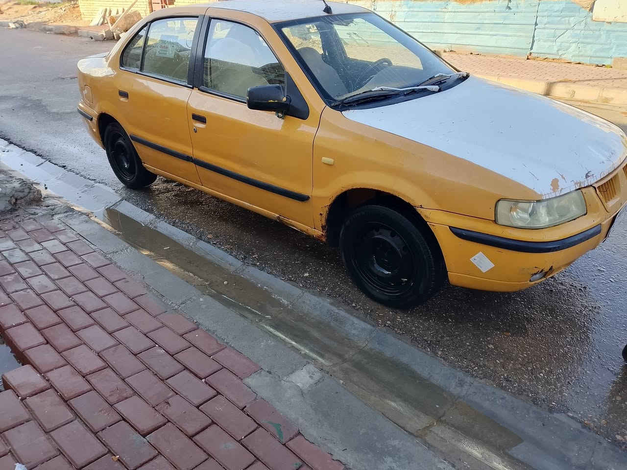 سمند البيع موديل 12 جهازه 
مكلف بنشر سياره جاهزه مكينه وكير خير من الله تبريد شغال تحويل مباشر راعيهه بلكوت ويريد يحول يعني بس تخابره گبل يحولك رقم صاحب السياره ***********
