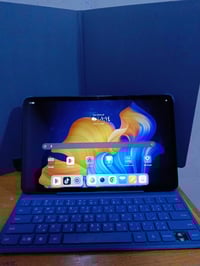 هونر باد ٨ • ١٢٨ • شاشة ١٢ انج 2K