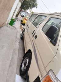 نيسان ٢٠١١ • شماله • نيسان ٢٠١٥