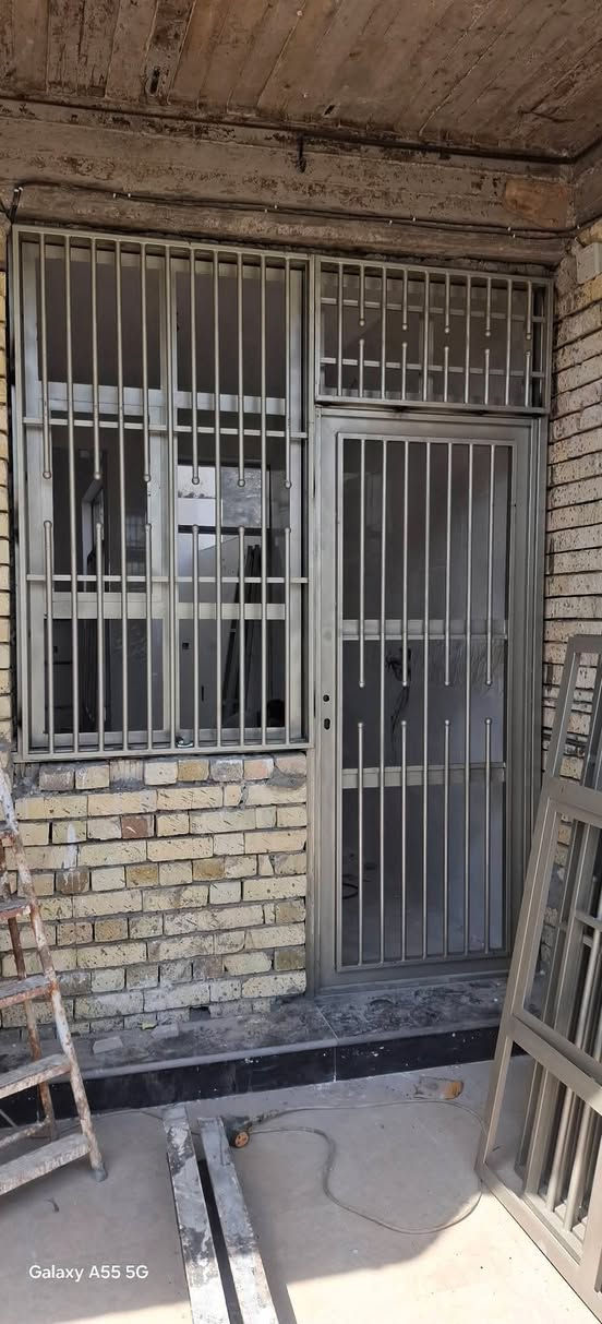 حداده عامه بيبان وشبابيك العنوان بغداد 

***********
