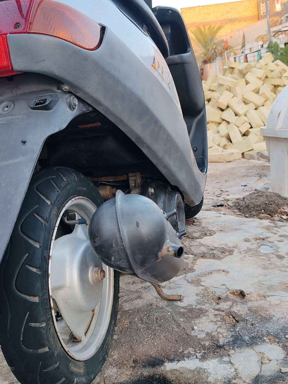 سلام عليكم دراجه للبيع نوع بطه دراجه كفاله عماله ما مفتوح ولا برغي منها سرعه ٦٠ دراجه نضيفه صارلي ٥ أشهر مطلعها من الوكيل أوراقها موجود سعرها 400وبيها مجال مكاني العماره ابو رمانه
رقم الهاتف ***********
