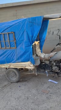 للبيع    محركها نضيف شرط ما بيها صرف سعر 350 قفل شاصيها نضيف فقط لحيم ...