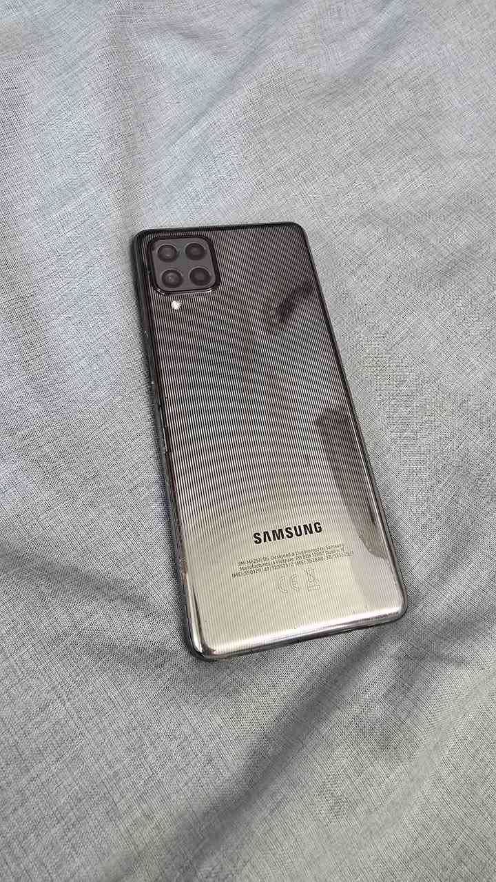 سلام عليكم مبايل سامسونج m62 للبيع ذاكره 128 معالج سناب دراكون ياخذ شريحتين ورام  بطارية 🔋 عملاقه 7000 السعر 185 وبي مجال  مع كفرات اثنين هدية


**إذا كنت صاحب هذا الإعلان وتريد حذفه لأي سبب، رجاءا أرسل رسالة إلى الدعم الفني**