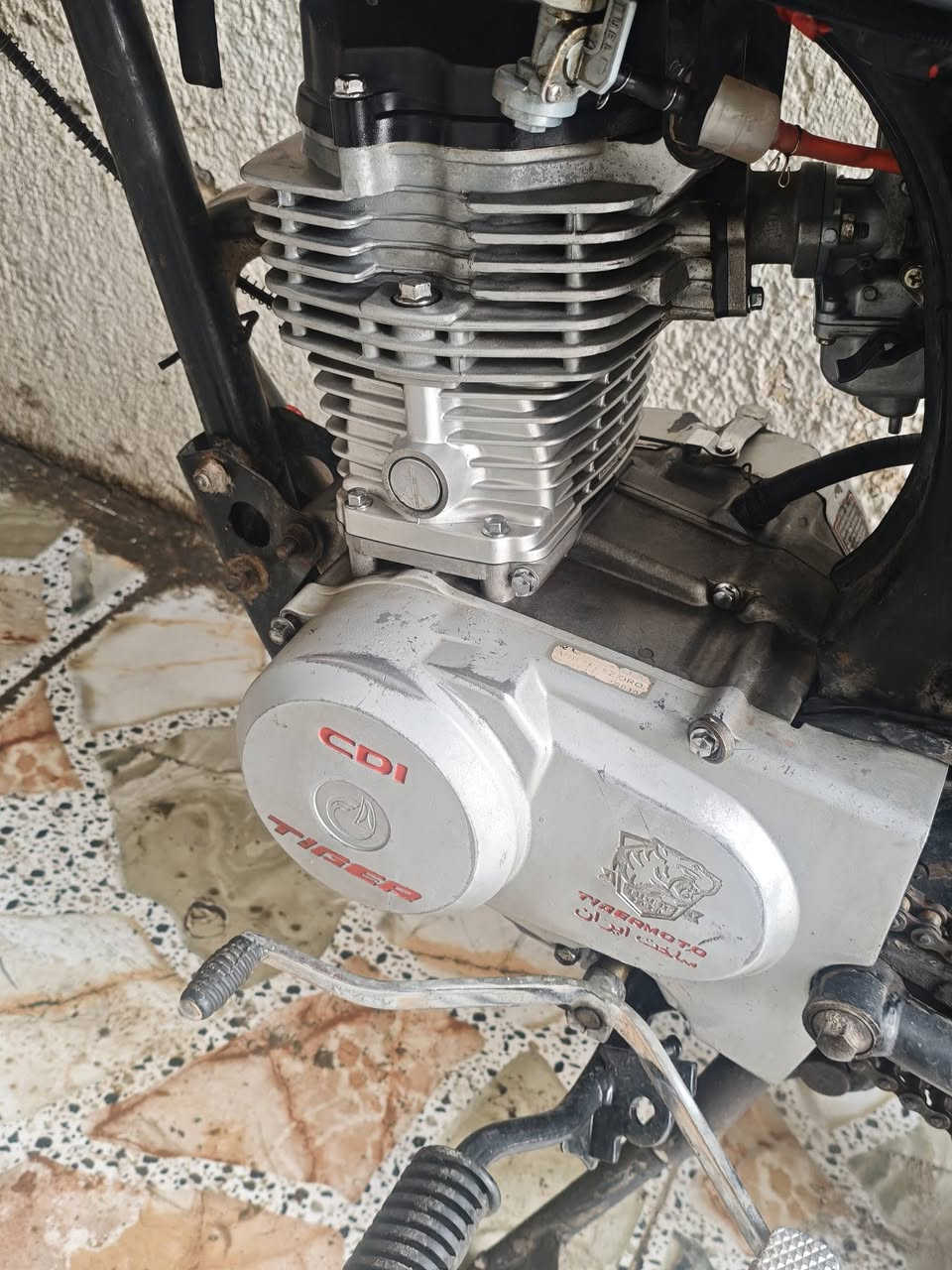 يا الله السلام عليكم دراجه اربعه كير تايكر كلك مكينه موديل 20 والشاصي هم موديل 20 المكينه مفتوحه بوشه وبستم السعر 300 وبيها مجال المكان كربلاء *********** فقط وتساب ومازنجر
