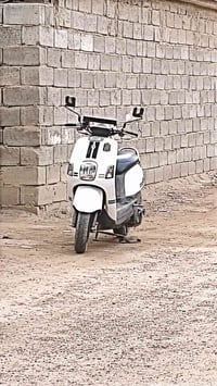 للبيع الدراجه صالهه  30 يوم نازله ماكو خاص هاذه رقمي07773373081