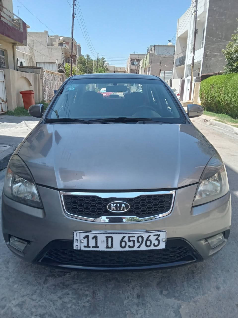 مكفوله كفاله عامه من الصبغ
حتى الدعاميات بلادي 
السياره جديده جدا كله بلادي وعالشركه 
مكفوله فقط جراد 
ماشيه 107 الف 
مكينه وكير بلادي مامفتوح 
تبريد ثلج  شرط تجي تشغل ب٢ الضهر 
بدون ادفانز 
السياره مدوشمه عام 
شاشه وكاميرا اصليه
وتخم تاير كوري شاده جديد 
محرك دبل قطرة مااعرف 400 او 600 موجود بالصور يمك
السعر 85 وبيها مجال 
بغداد حي الجامعه او الحريه ***********
