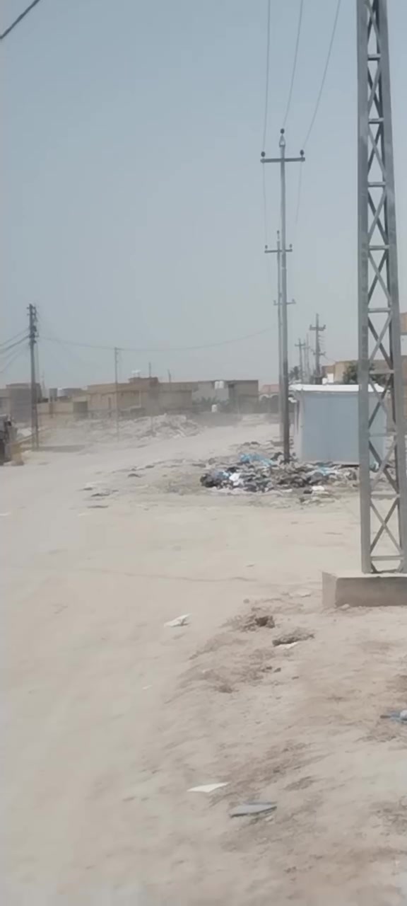 قطعه ٤٠٠ متر مربعه الوجه ٢٠ والنزال ٢٠
طابو زراعي تداور اسهم البيع نصف او كلي
تبعد عن المستشفى التركي تقريبا كيلو ٥ قطعه عن الشارع
منطقه جدا مرغوبه الشارع الرئيسي ٣٠ متر والفرع ١٠ متر
الاتصال ***********
