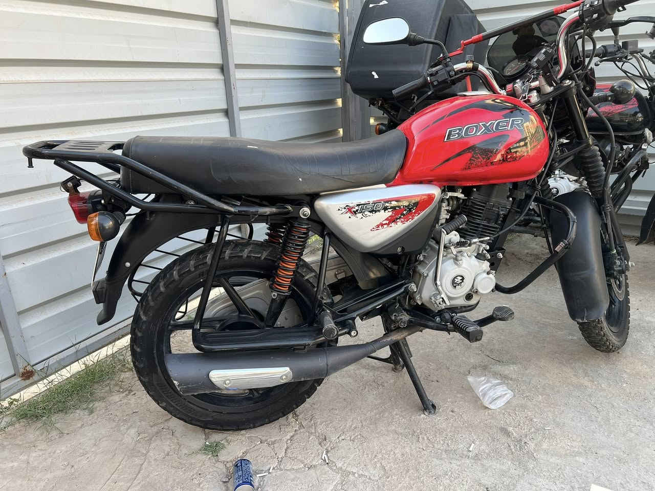 بوكسر 23 اخت الزيرو مرقم سنويه ولوحات قادسيه مشروع وطنيه باسمنه تحويل مباشر شوكت متحب
الدراجه احله من الصور تجي وتشوف ماشيه 22الف
مكاني بغداد المحموديه رقمي ***********
 السعر مليونين ونص وبيه مجال ملاحضه الدراجه مابيه اي نقص شغل وطلع
