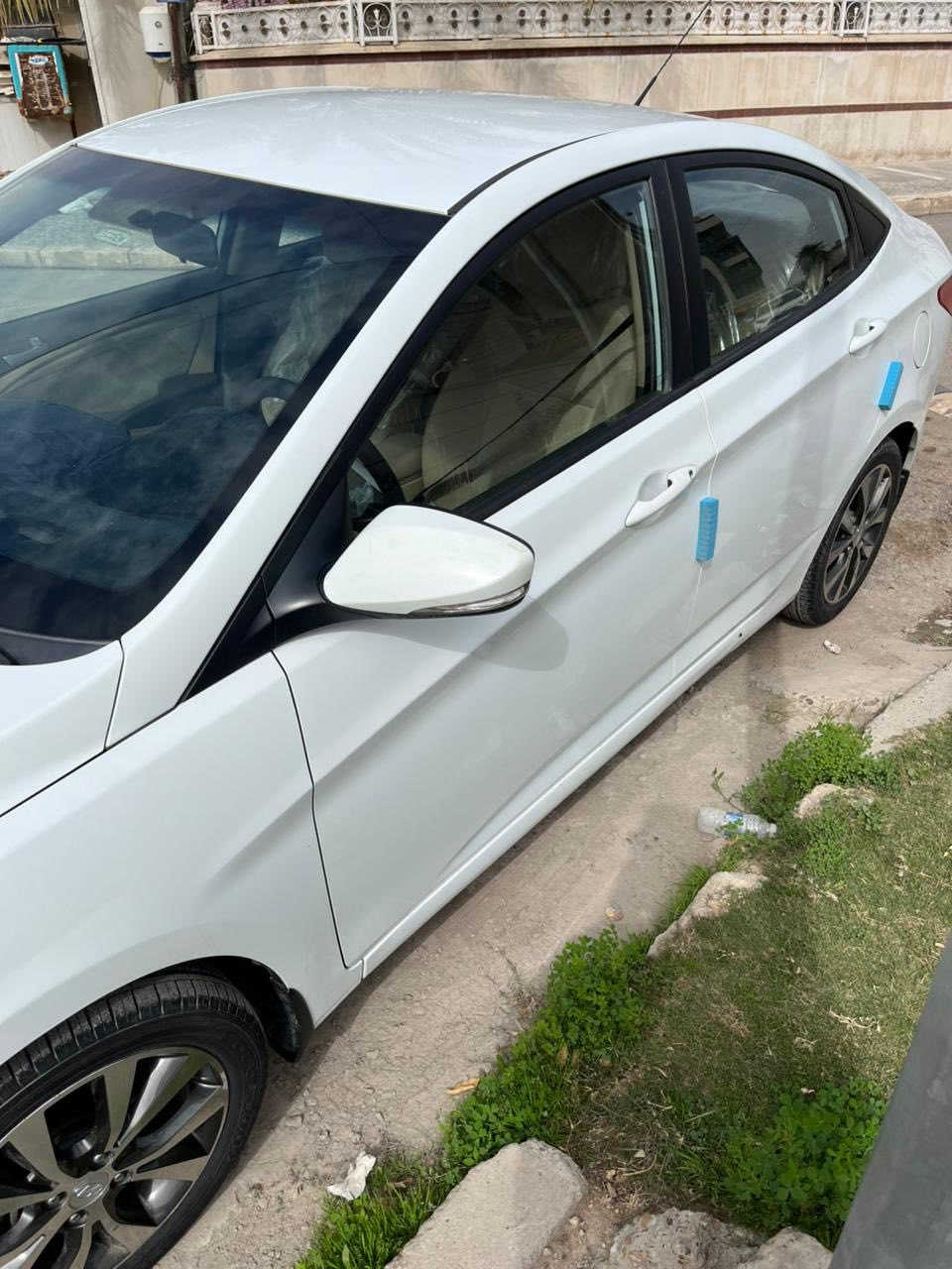 اكسنت موديل ٢٠١٥ خليجي باسمي رقم بغداد ماشيه ٢٩ الف حقيقي بيه فقط بارد جاملغ وباب وحالوب بلقماره العنوان بفداد المشتل
***********
