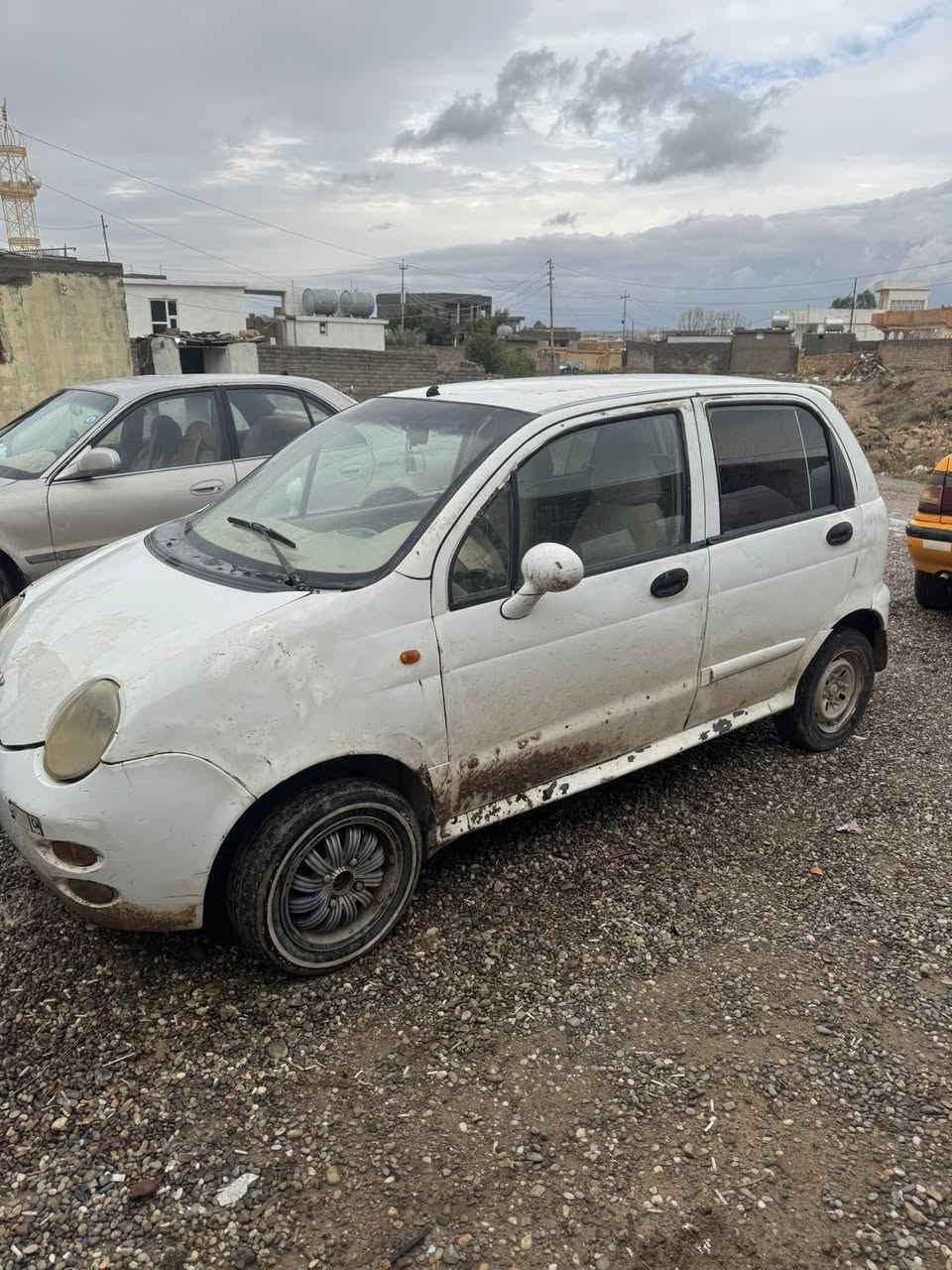 كوكو موديل 12 محرك 4 شرط محرك كير مامسجله حبل تدفئ نار تبريد نقص راديتر للبيع السعر 9 وراق بيع فقط 
هـ ***********
