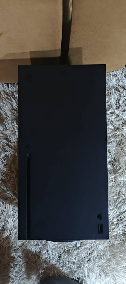 اكسبوكس سيريس اكس للمراوس ب بلي فايف 
جهاز نظيف كلش مثل ماموجود بالصور والجهاز غير مفتوح ولا داخل تصليح مع كامل ملحقاته الاصليه + يو بي اس + اشتراك كيم باس 2 شهرين 

مكاني بابل


**إذا كنت صاحب هذا الإعلان وتريد حذفه لأي سبب، رجاءا أرسل رسالة إلى الدعم الفني**