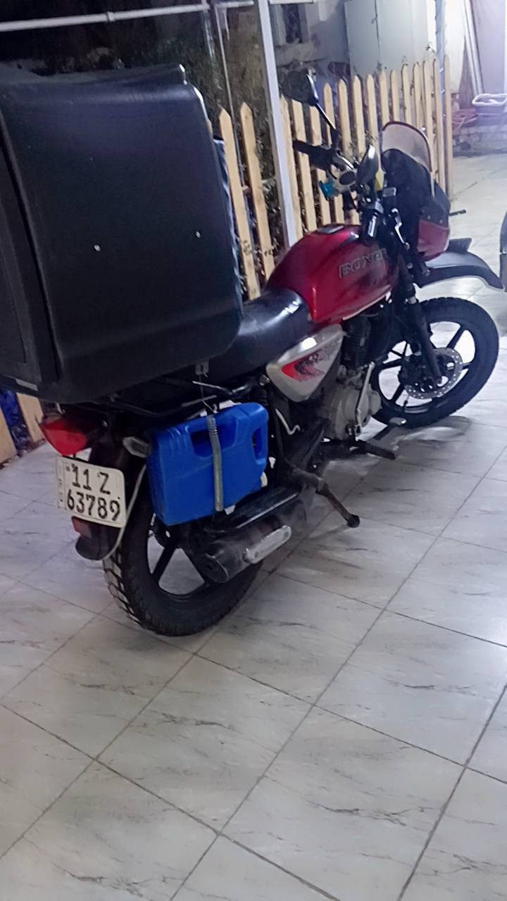 سلام عليكم دراجة بوكسر موديل 22 داخله بل 23 مرقم كفاله عامه مبدل بيهه بس سلندر ولباقي كفاله مكاني بغداد المحموديه رايده ب 2200 وبيه مجال قليل حك جيه


**إذا كنت صاحب هذا الإعلان وتريد حذفه لأي سبب، رجاءا أرسل رسالة إلى الدعم الفني**