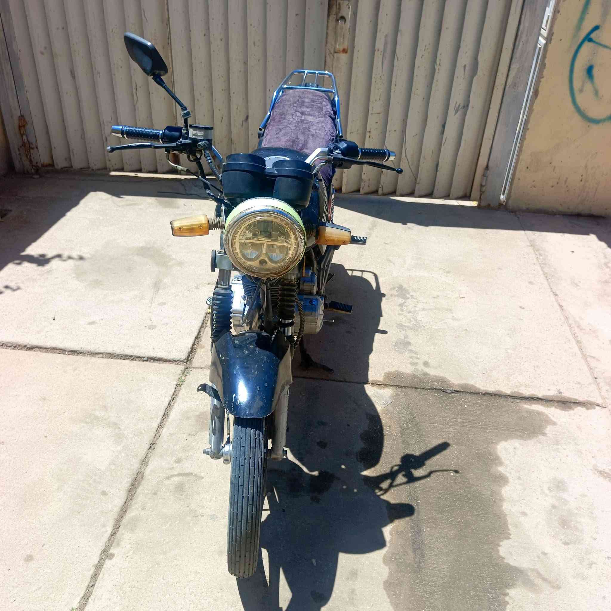 (محرك بي صوت بل روله ) موطور شغال وكامل غراض لمحرك كله بدلته جديد  *********** مكاني البغدادي الحي السكني  سعر 525 وبي مجال
