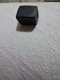 أحجار قديمة • قطع أثرية • توصيل