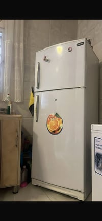 ثلاجه • نضيفه • سبع ابكار