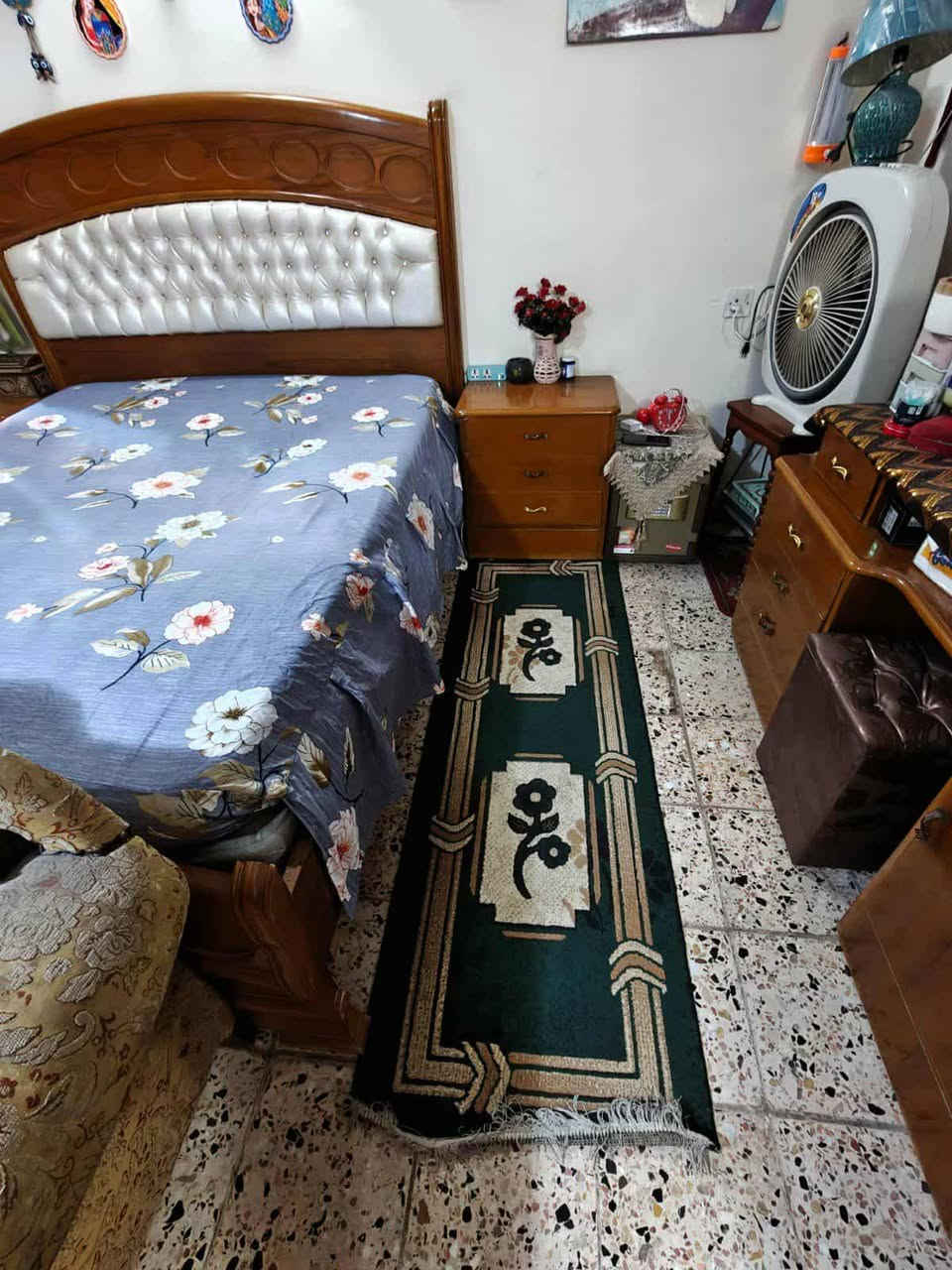 غرفة صاج عراقي 8 قطع ب600 قفل المكان بغداد الدورة لايوجد توصيل التواصل مع رقم حصرا ***********
