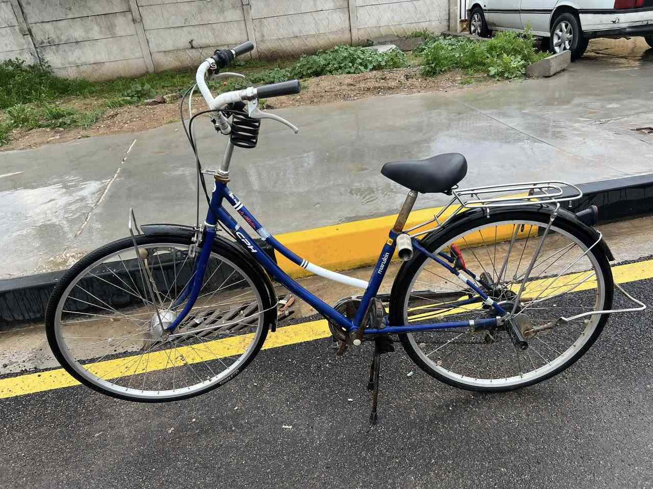 بايسكل حجم 27 البيع سعر 115بي مجال


**إذا كنت صاحب هذا الإعلان وتريد حذفه لأي سبب، رجاءا أرسل رسالة إلى الدعم الفني**