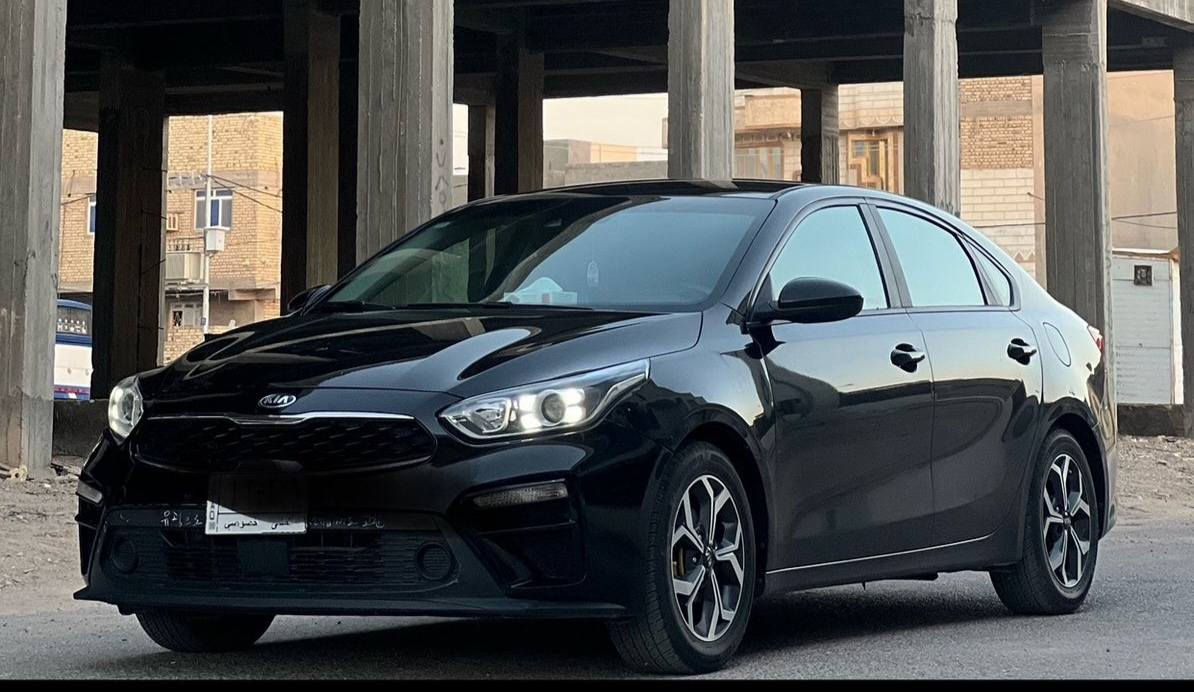 السلام عليكم كيا فورتي امريكي بيها ونين والباقي كفاله ماكينه 2000 دوش جير حداديه تبريد تدفئه كفاله ماشيه 68 رقم مثنى مكان سياره سماوه المركز السعر 130 وبيها مجال استفسار الرقم ***********
