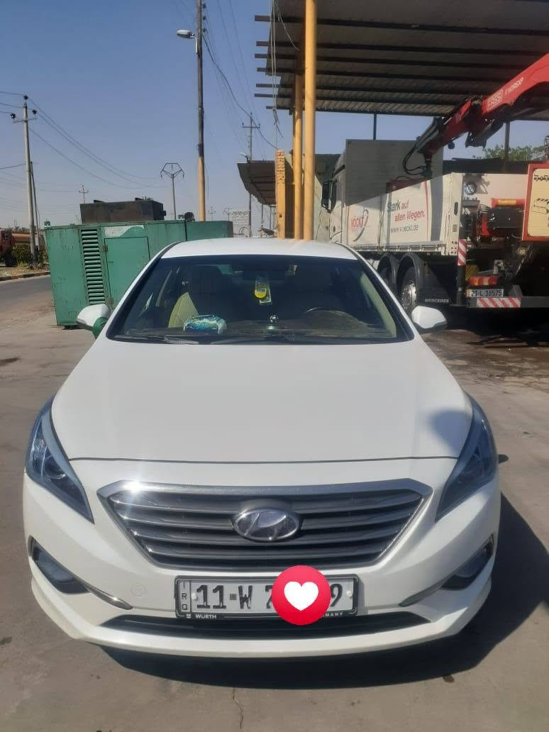 للبيع بدون بدون مراوس  سوناتا خليجي كويتي موديل 2015 رقم بغداد الجديد هذه جديده  وكاله او تحويل مباشر مكفوله كفاله عامه ماعده الموضح بالصورة مواصفات مكينه 2400 دوش على وضع الشركه ماشيه 123 دبل كزوز دواخل عسلي + کشن جلد بلاد + كشن كهربائي ثلاث حركات تحكم ستيرين جهتين تبريد قطعتين اشاره بالمري + مري قلاب حساس خلفي بلادي خمسة ويلكب + تخم تایر جدید حدادية 100% الخاص مغلق التصال على الرقم 
***********  العنوان صلاح الدين  بلد
