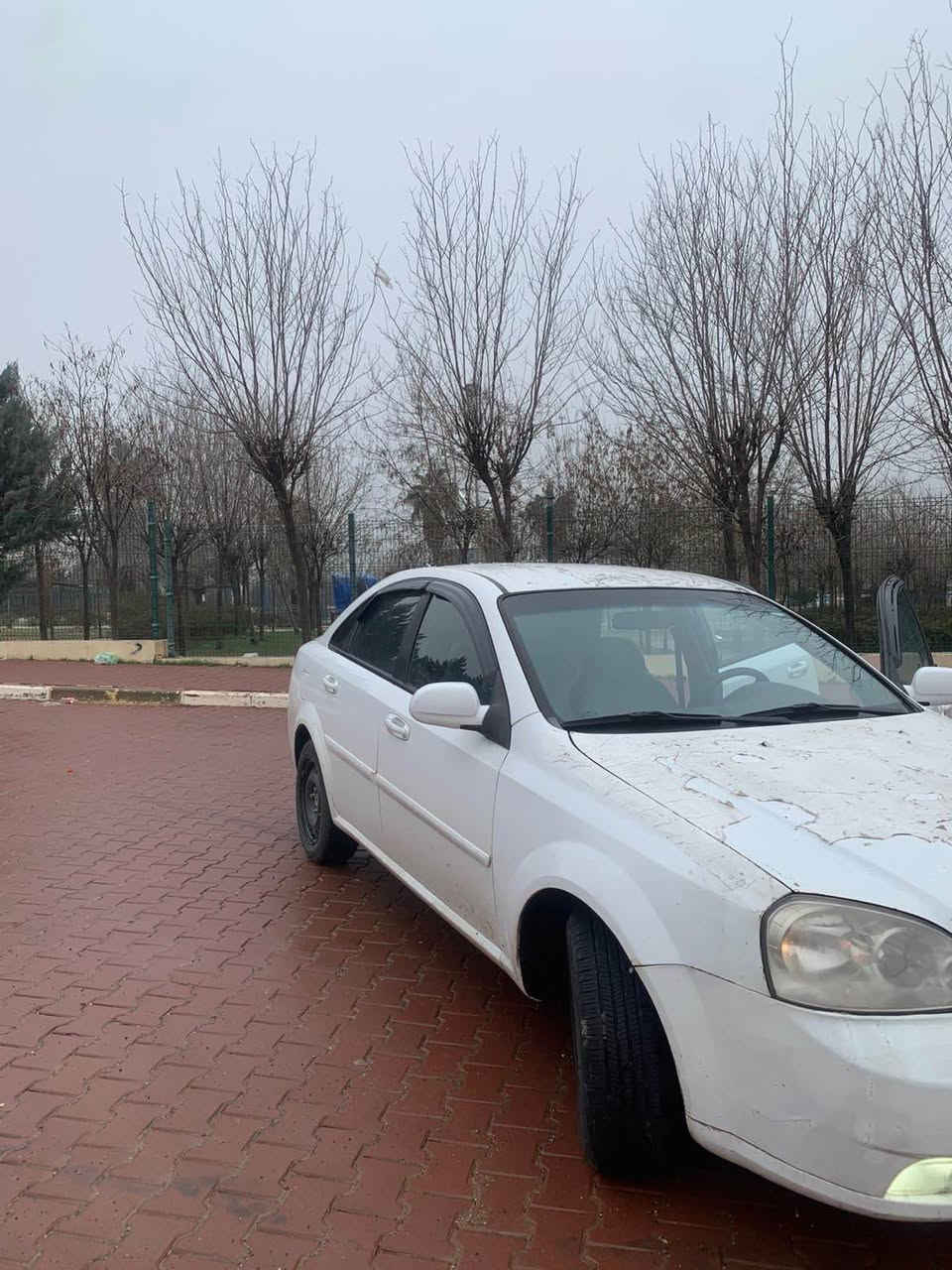 سلام عليكم
شوفليت  
موديل2012
بدون صبغ
رقم و سنويه. جديد لحد 31
تحويل وكاله ب شرط. سياره ب اسمي
كير محرك  ب شرط 
تبريد ثلج  ❄️
طخم حداديه. جديد
تايرات جديد. 
هزة جديد
عنوان عقرة: قريب موصل و اربيل 📍
***********
***********
واتساب موجود 📞 أربيل, العراق
