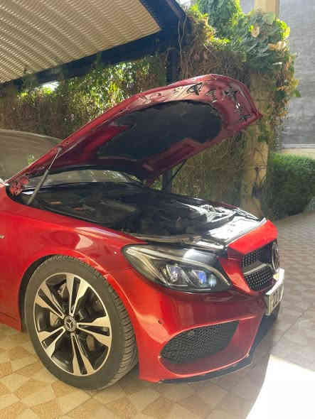 ‏Mercedes C300 2015 للبيع او المراوس 
اوردر خاص بدي (AMG) بانوراما
سياره چكات بلادي 
بردات 3 قطع كهرباء 
دبل ماوس
داخل ابيض 
شاشه
كامرات
حساس امامي خلفي
تدفئه تبريد كشنات 
رادار امامي
ادار خلفي
نقطه عمياء
داخل الوان متغير (٣ الوان)
لايتات زينون دبل عدسه ( داينمك)
بك لايت ليد
بصمه تشغيل
بصمه ابواب
اوتو بارك
وبعد هواي مواصفات بيها معروفة
السياره نضيفه جداً ماشيه43
السياره BCM   
كير ومحرك مكفولات من الفتح والتبديل ملاحظه  السياره بدون صبغ محوله بسمي سنويه وجاهزه 
رقم صاحب السياره
 ***********
***********
