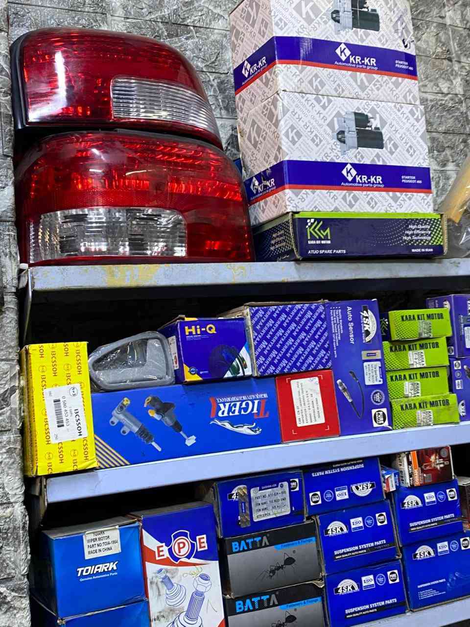 سلام عليكم غراض سي كي جديد وتفليش اصلي عنوان موصل سائدين البراوي مدخل حي الوليد اللاستفسار اتصل الرقم ***********
