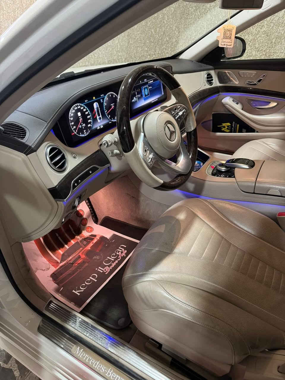 السلام عليكم 
سياره مارسيدس موديل ٢٠٢٠  ٥٦٠ اس مكفوله عدا الدعاميات الاماميه والخلفيه مبدله وارد امريكي بغداد باسمي تحويل ثاني يوم داخل بيج صيانه وفق جدول الزمني شركه نيار لصيانه مارسيدس مغلفه ppf ماشيه ١٠٩ الف كيلو المطلوب مراوس بسياره الجوهره موديل ٢٠٢٢ او ٢٠٢٣ رقم بغداد لون اسود او ابيض فقط او بيع نقدا التواصل 

 ارجو الاتصال من الساعه ١٠ صباحا حتى التاسعه مساء الرقم الاثير فيه واتس اب
 
العنوان : بغداد 
الهاتف : ***********
            *********** واتس اب
