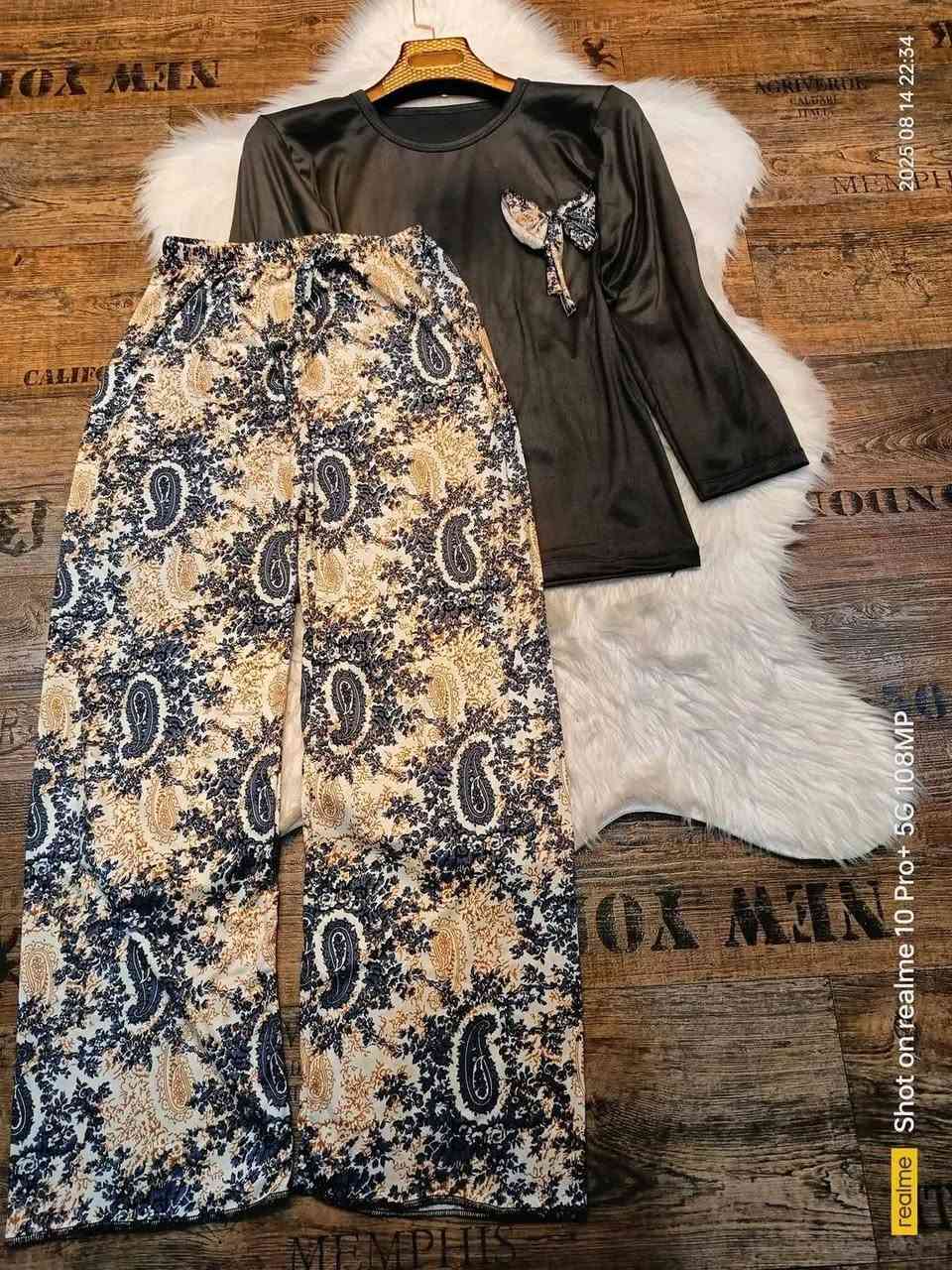 ✅بجامة ليكراصوفت مونش بابيون 😍🥰🥰🔥🔥
✅قماش، صيافي وربيع بامتياز 😍🥰🔥🥰😍🔥
✅الجودة العالية والخدمة بالقرونتي 🥰🥰😍🔥🔥
✅السعررر55الف جملة سيري،8حبات😍😍🥰🔥🔥
✅لطاي ستوندار تلبس حتان 44😍🥰🥰😍🔥🔥
✅الحجز مفتوح والتوزيع بعد العيد انشاء الله🚛🚛🚛


**إذا كنت صاحب هذا الإعلان وتريد حذفه لأي سبب، رجاءا أرسل رسالة إلى الدعم الفني**