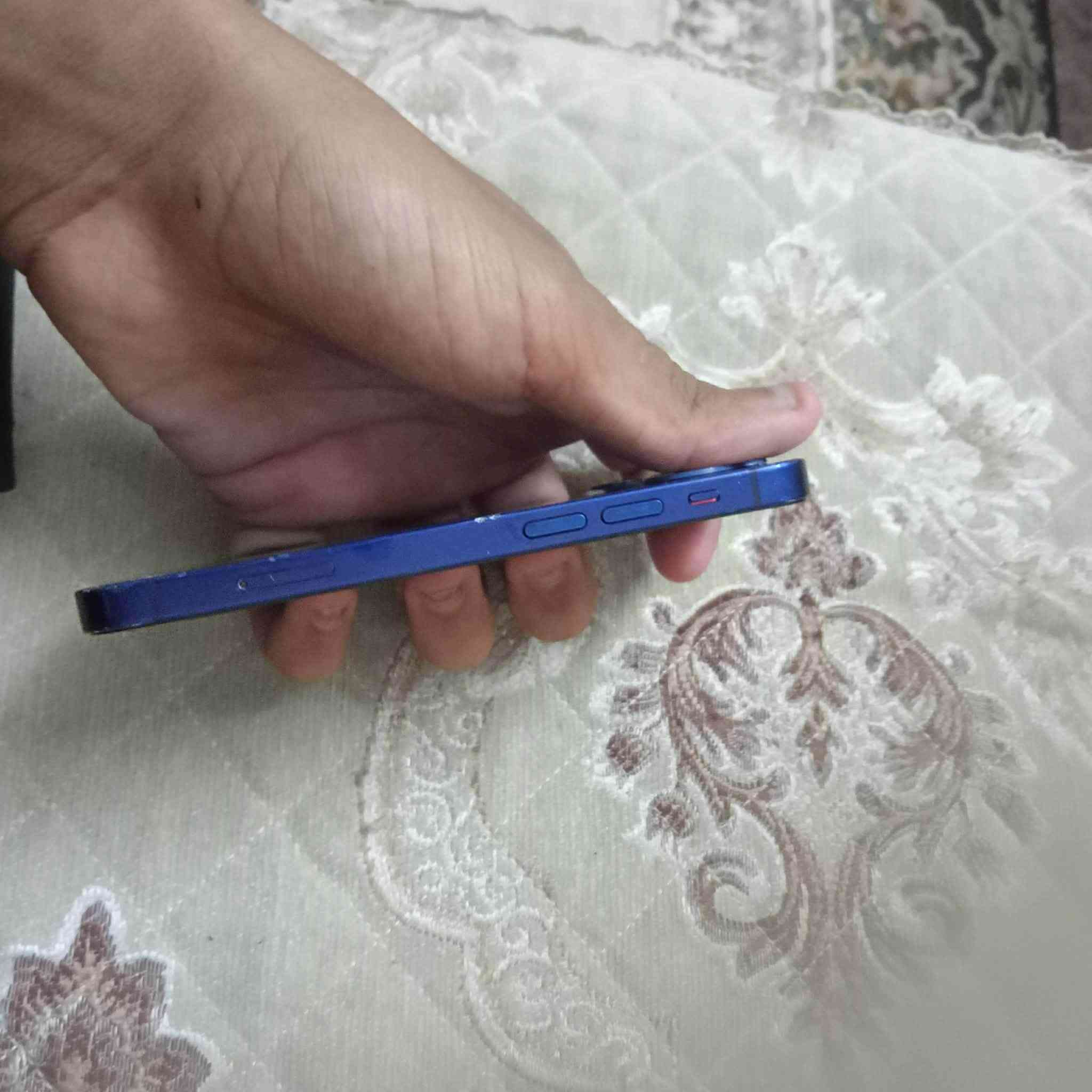 ايفون 12مني ذاكره 64 الشاشه والبطاريه مغيره والشاشه بيها كسر والظهر مكسور فيس إيدي شغال بسعر 150 ألف مكاني بغداد الدوره


**إذا كنت صاحب هذا الإعلان وتريد حذفه لأي سبب، رجاءا أرسل رسالة إلى الدعم الفني**