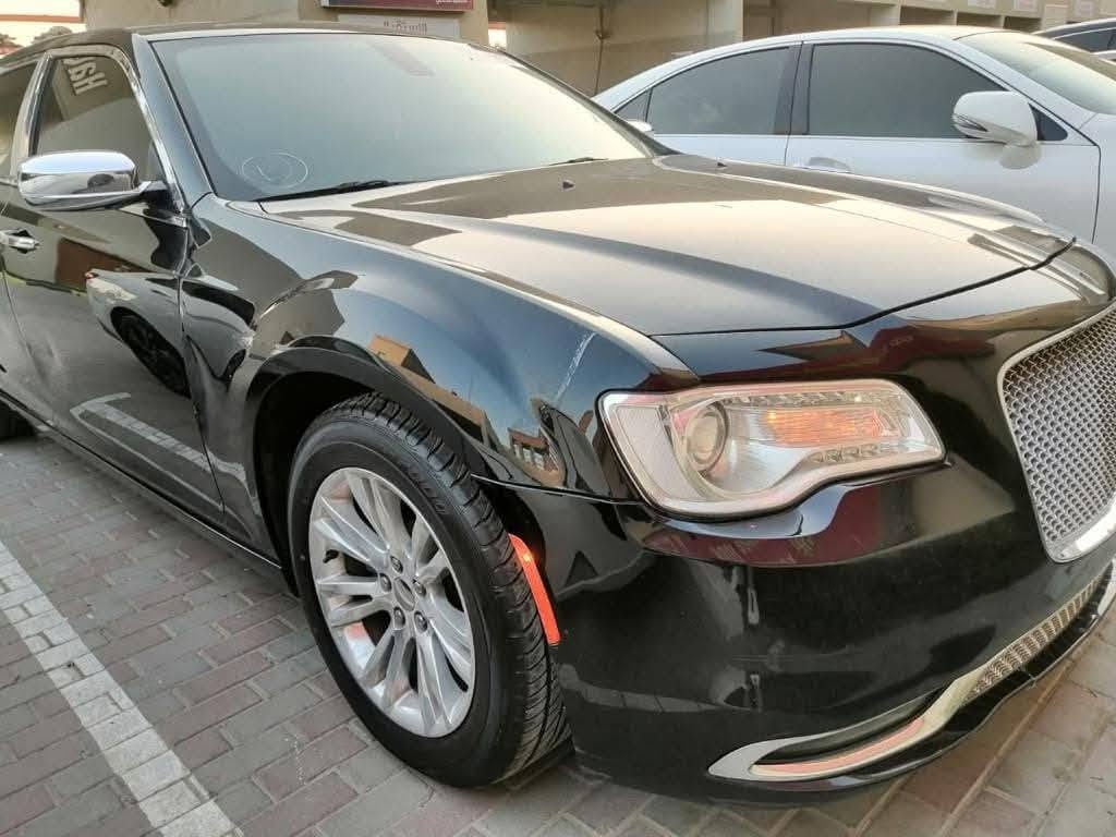 أوباما   رقم واسط بسمي  حادثه بابين عكس السايق مبدلات نفس الون سياره فول موصفات ***********
