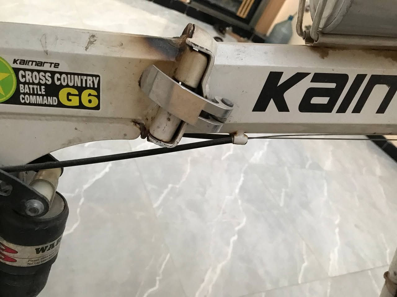 بايسكل جبلي قياسه 26 ينطبگ البايسكل مصروف عليه وقوي تجي تشوف بعينك سعره 130 وبيه مجال 
مكاني بصرة ابو الخصيب ابو الجوزي 
***********
