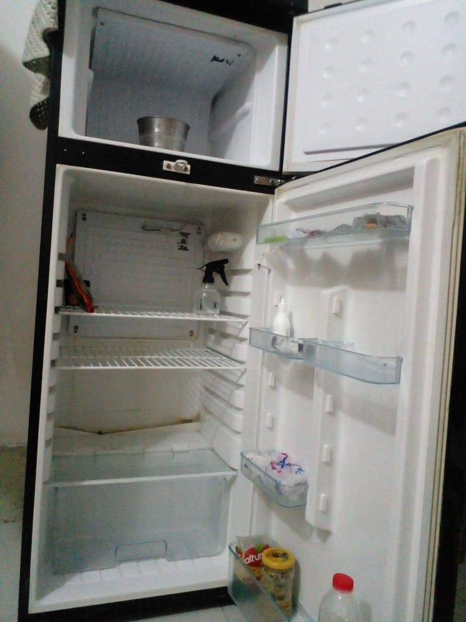 غراض للبيع اي ضرر مابيهن


**إذا كنت صاحب هذا الإعلان وتريد حذفه لأي سبب، رجاءا أرسل رسالة إلى الدعم الفني**