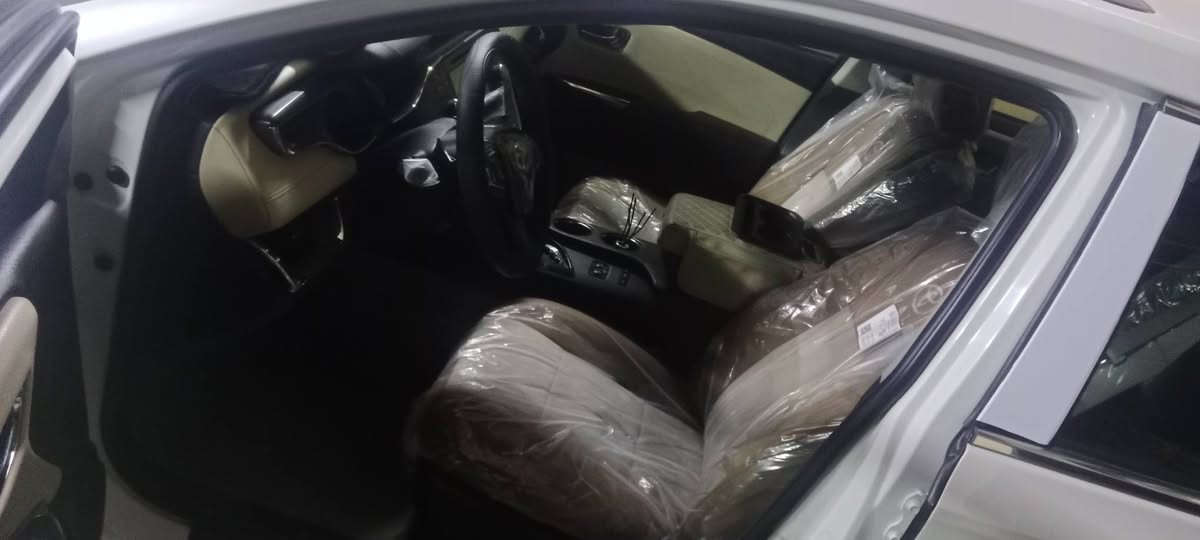 افلون ٢٠١٦ واحد على واحد حادثها من امريكا قطعه وحده والعراق ٣ قطع سياره حلوه ونضيفه جديده مكينه  ٦ سلندر حداديه  كير كله تمام ما عايزه اي نقص   السعر ب١٦٠ وبيها مجال  للشراي  شي قليل سياره بابل والرقم جديد 
المكان بابل  رقم التلفون ***********
