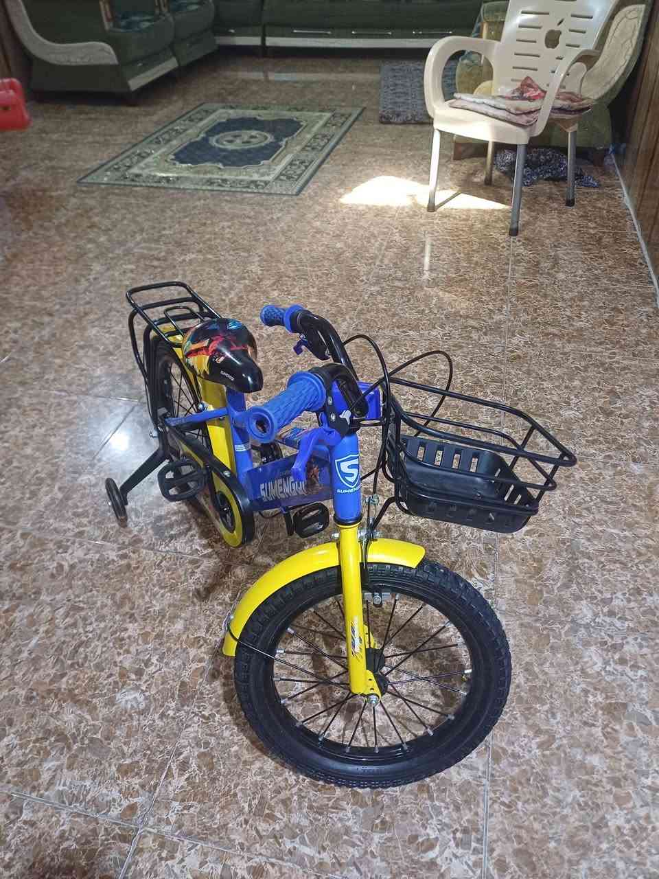 بايسكل للبيع جديد ممستخدم اشترينا وطلع كبير ع ابني قوه ومتانه اي ضرر مبي اخذنا 100نبيع 70وبي مجال ***********
